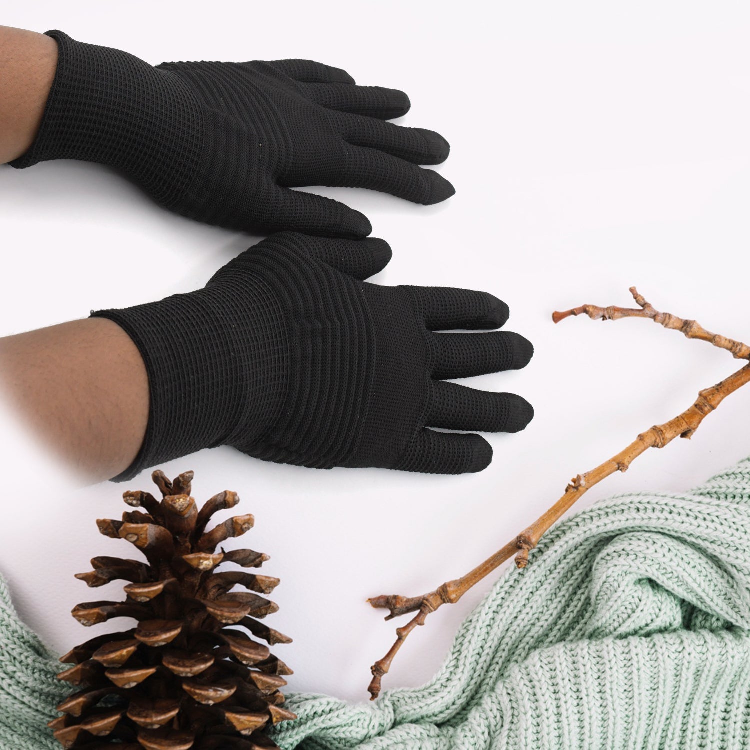 Small Hands, Big Protection: Heat Resistant, Cut-Proof Gloves - Discount Karo