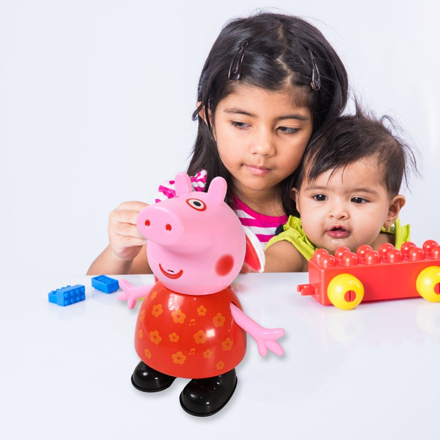 Pig Children Play toy, Pretend Play Toy Fun Gift for Kids, Movable Hands, Legs Pig Pretend Play Toy Set for Kids Children with Soft Rubber Material (1 Pc / Battery Not included) - Discount Karo