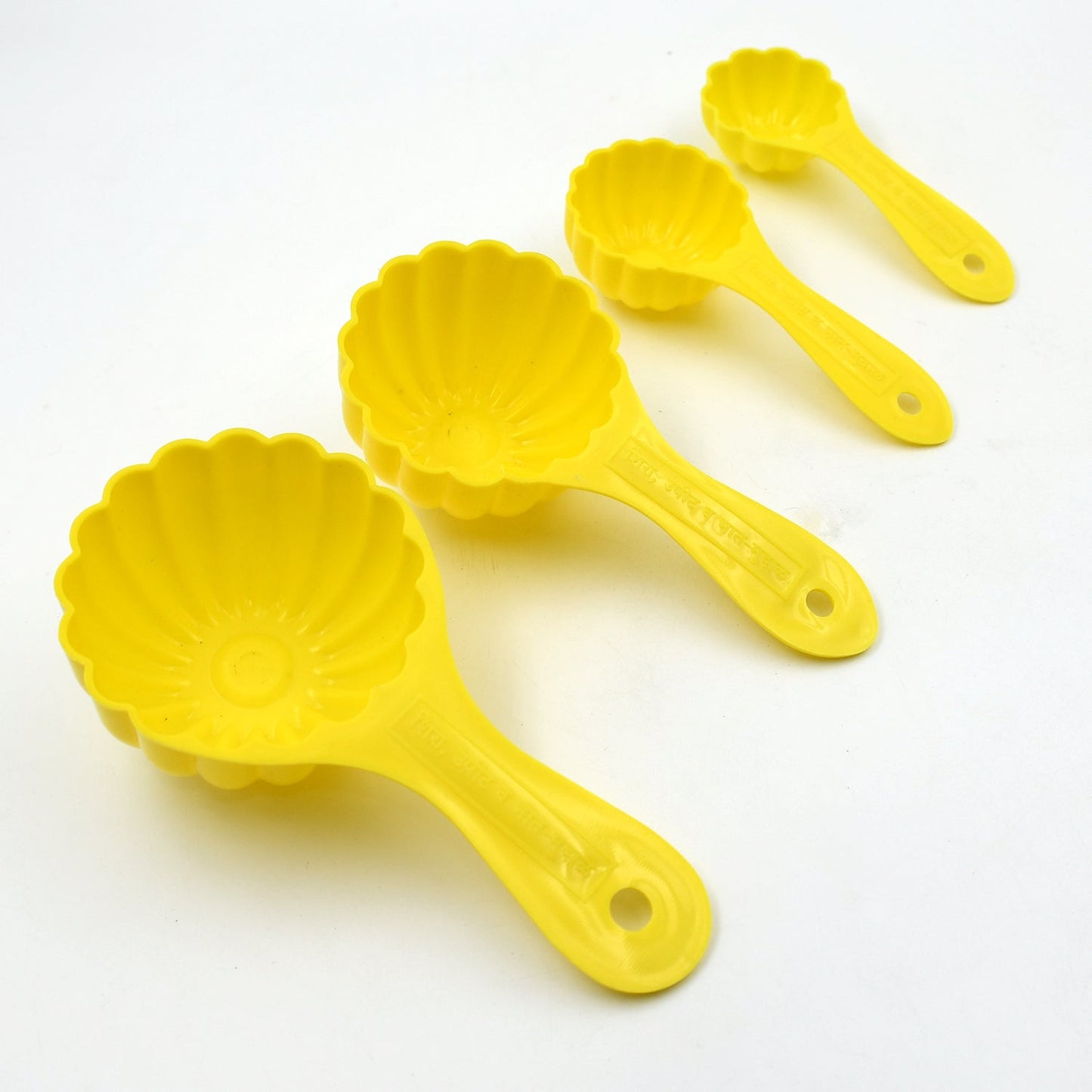 Plastic Kitchen Tool Mould / Ladoo Mould Spoon Ladoo Making Spoon Set for Kitchen Multipurpose, Plastic Ladoo Mold For Making Different Variety of Ladoo (4 Pcs Set) - Discount Karo