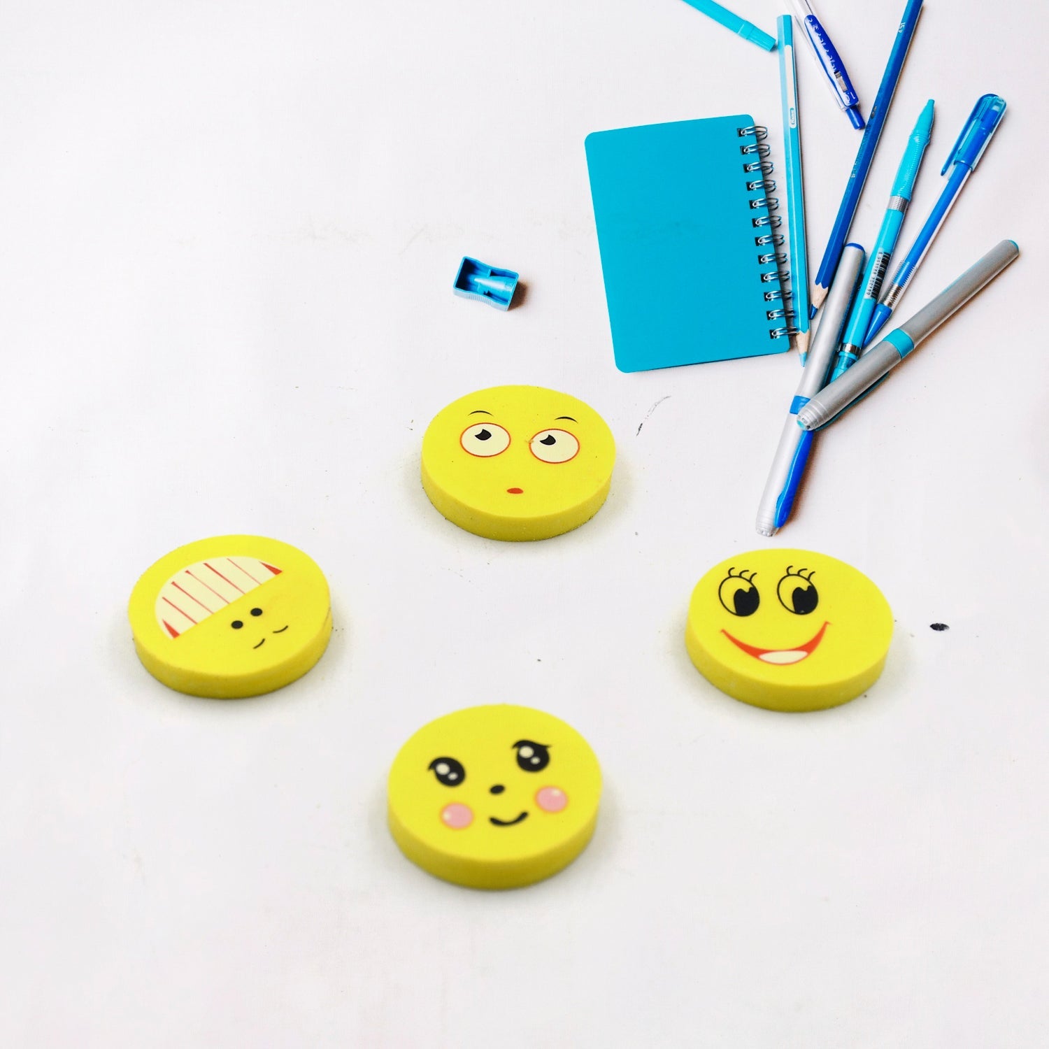 Cute Smile Emoji Erasers, Cute Smile Face Rubber Eraser Dentist Dental Clinic School Kid for School Going Kids/Birthday Party Return Gift Set (4pc Set) - Discount Karo