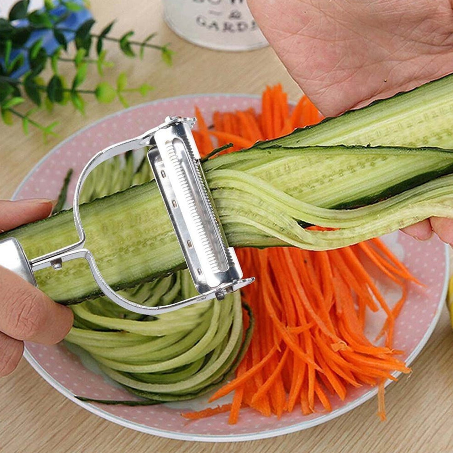 Multi-Function 2 in 1 Potato Peeler and Julienne Cutter, Stainless Steel Potato Peeler, grated Carrot, grated, Suitable for Peeling and shredding Fruit and Vegetables Kitchen Accessories (1 Pc) - Discount Karo