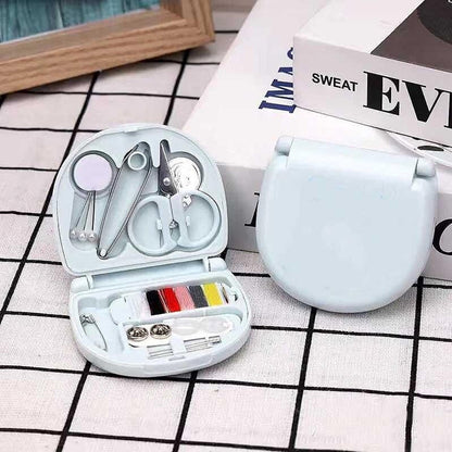 Mini Travel Sewing Kit DIY Sewing Portable Sewing Tool Kits Plastic Sewing Kit Box Beginner Friendly Emergency Sewing Repair Kit with Threads Scissors Hand Sewing Needles