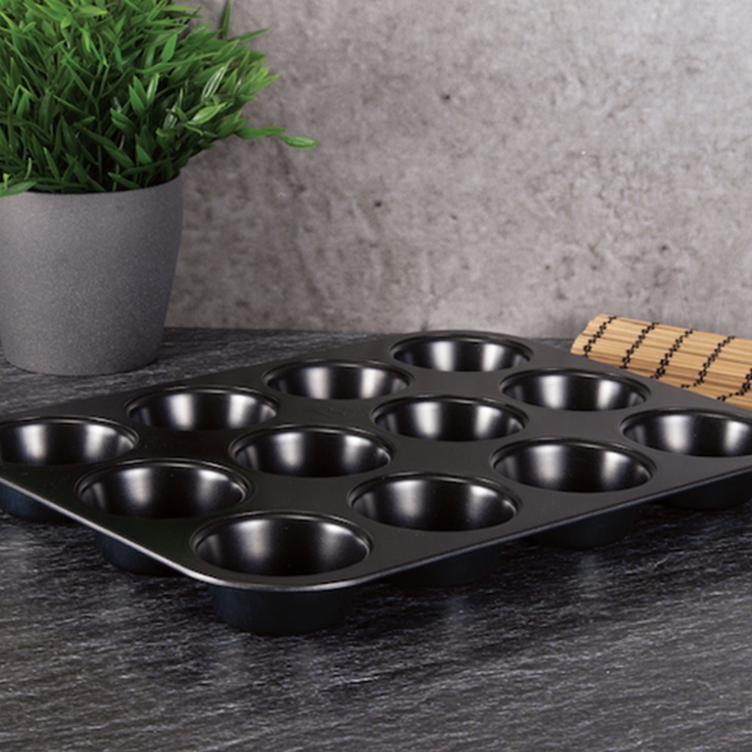 7051 Nonstick Aluminium Muffin Tray Cupcake Pan Tray (12 Cup Cavities) 