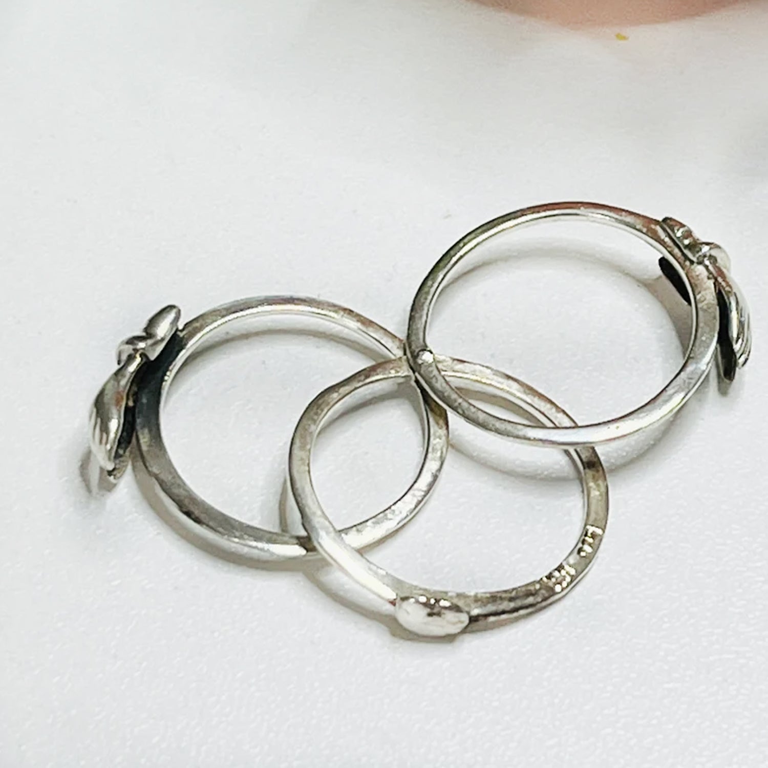 Three Interlocking Rings, Rings for Women and Girls Silver Ring | Valentine Ring, Rings Silver Toned Finger Ring for Women | Birthday Gift For girls and women Anniversary Gift for Wife, Friendship Ring. - Discount Karo