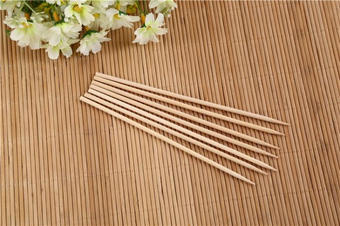 Camping Wooden Color Bamboo BBQ Skewers Barbecue Shish Kabob Sticks Fruit Kebab Meat Party Fountain Bamboo BBQ Sticks Skewers Wooden (20cm) - Discount Karo