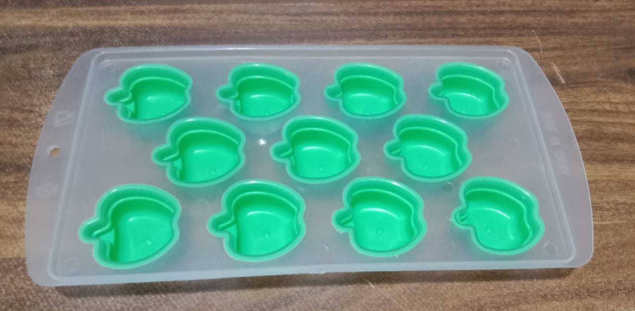 Silicone Mold Ice Cube Tray Creative Sweet Multi Type Ice Tray Buckets, Ice Cube Trays Multi Fruit Shape Ice Tray (1 Pc) - Discount Karo