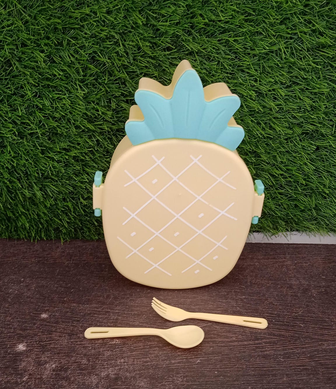 Kids Lunch Box Cute Pineapple Shaped Bento Box with Fork Spoon Snack Candy Container Microwave Portable Office Lunch Box (1 Pc / With Spoon & Fork) - Discount Karo