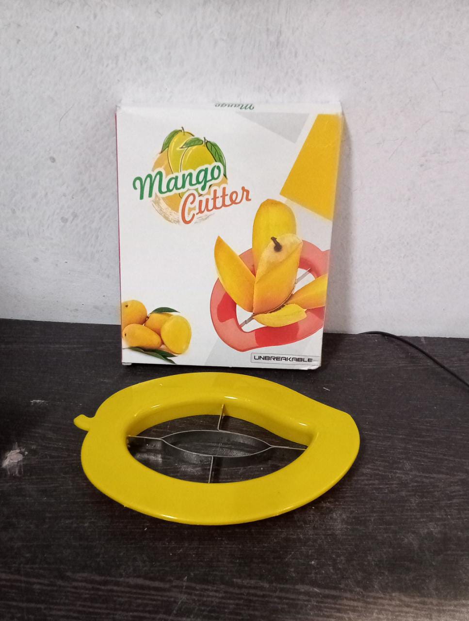 Mango Cutter Slicer Machine Tool Cutter With Sharp Blades Cutter Non Slip Handle ( 1pc ) - Discount Karo