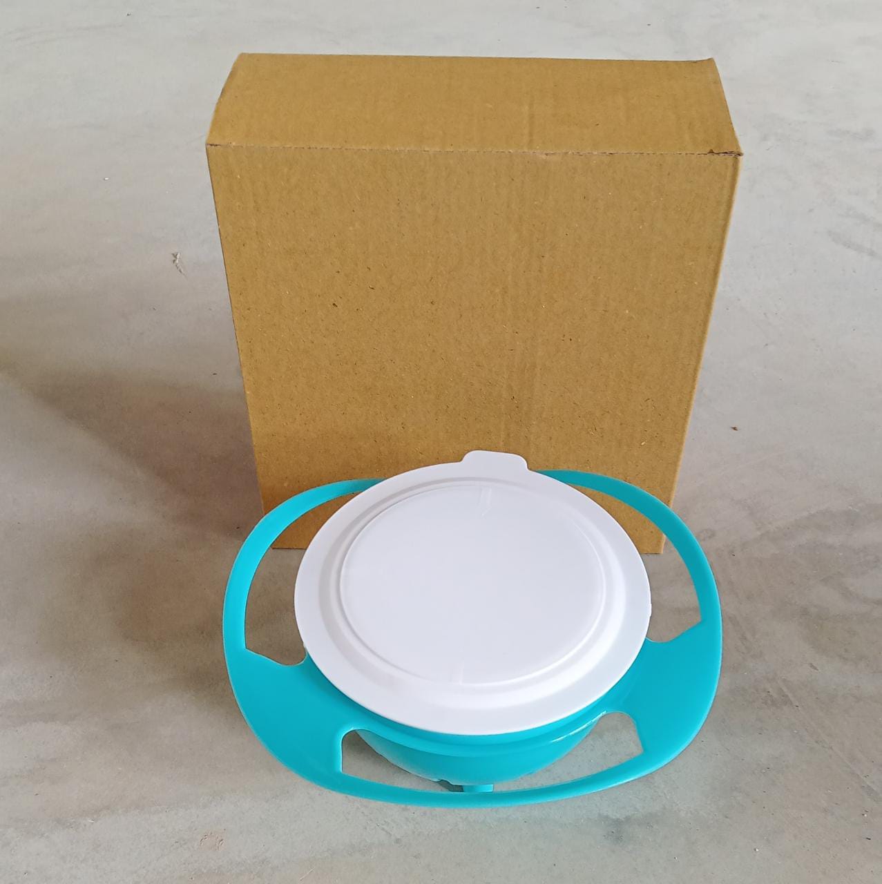 Rotating Baby Bowl used for serving food to kids and toddlers etc. - Discount Karo