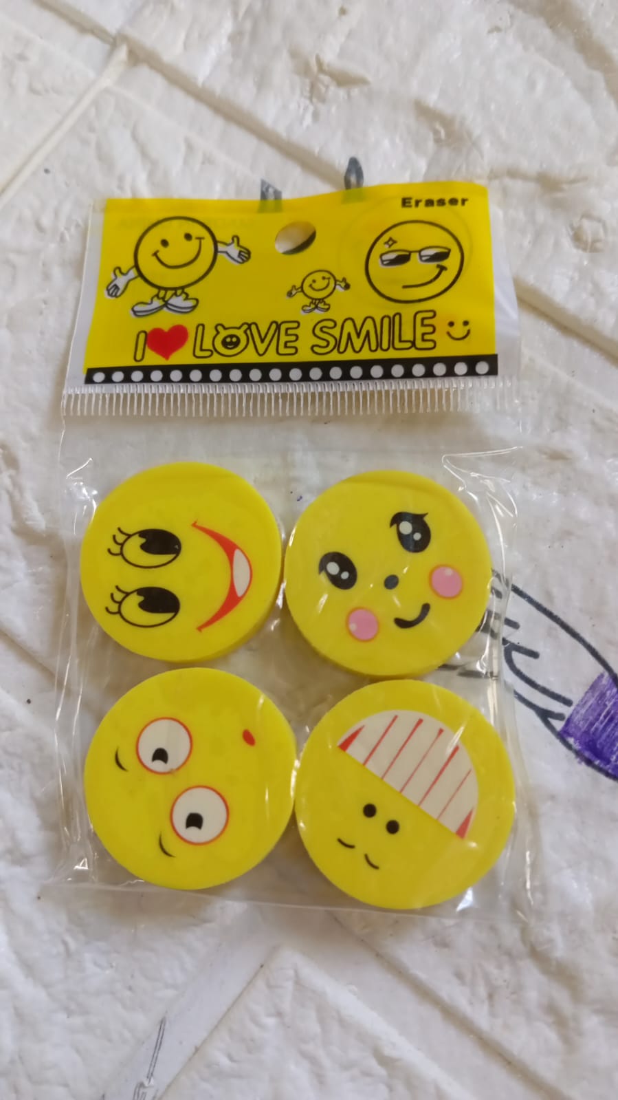 Cute Smile Emoji Erasers, Cute Smile Face Rubber Eraser Dentist Dental Clinic School Kid for School Going Kids/Birthday Party Return Gift Set (4pc Set) - Discount Karo