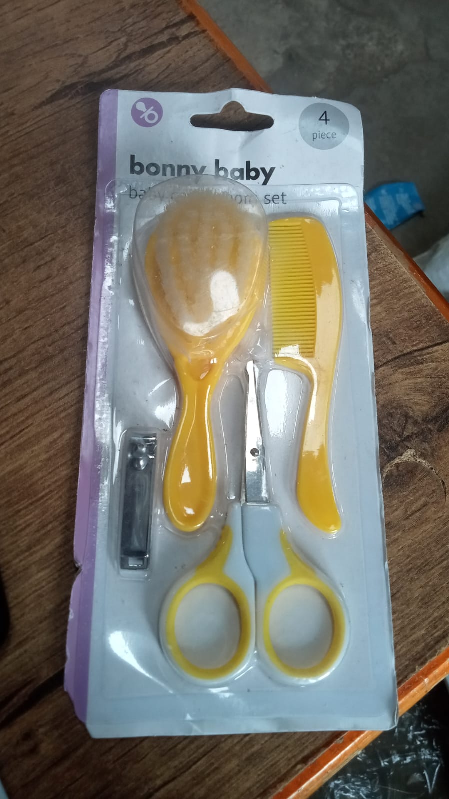 Born Baby Health Care Kit Baby Health Care And Grooming Kit 4 in 1 Nail Clipper Brush Comb Scissors Baby Safety Care Kit (4 Pcs Set) - Discount Karo