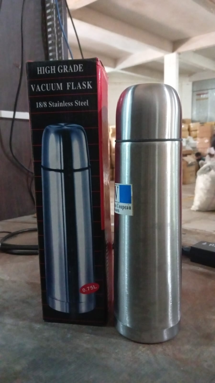 Vacuum Flask Without Cover, 18/8 Stainless Steel | Hot and Cold Water Bottle with Push-Down Lid | Double Walled Stainless Steel Bottle for Travel, Home, Office, School, Picnic (750 ML / Without Cover) - Discount Karo